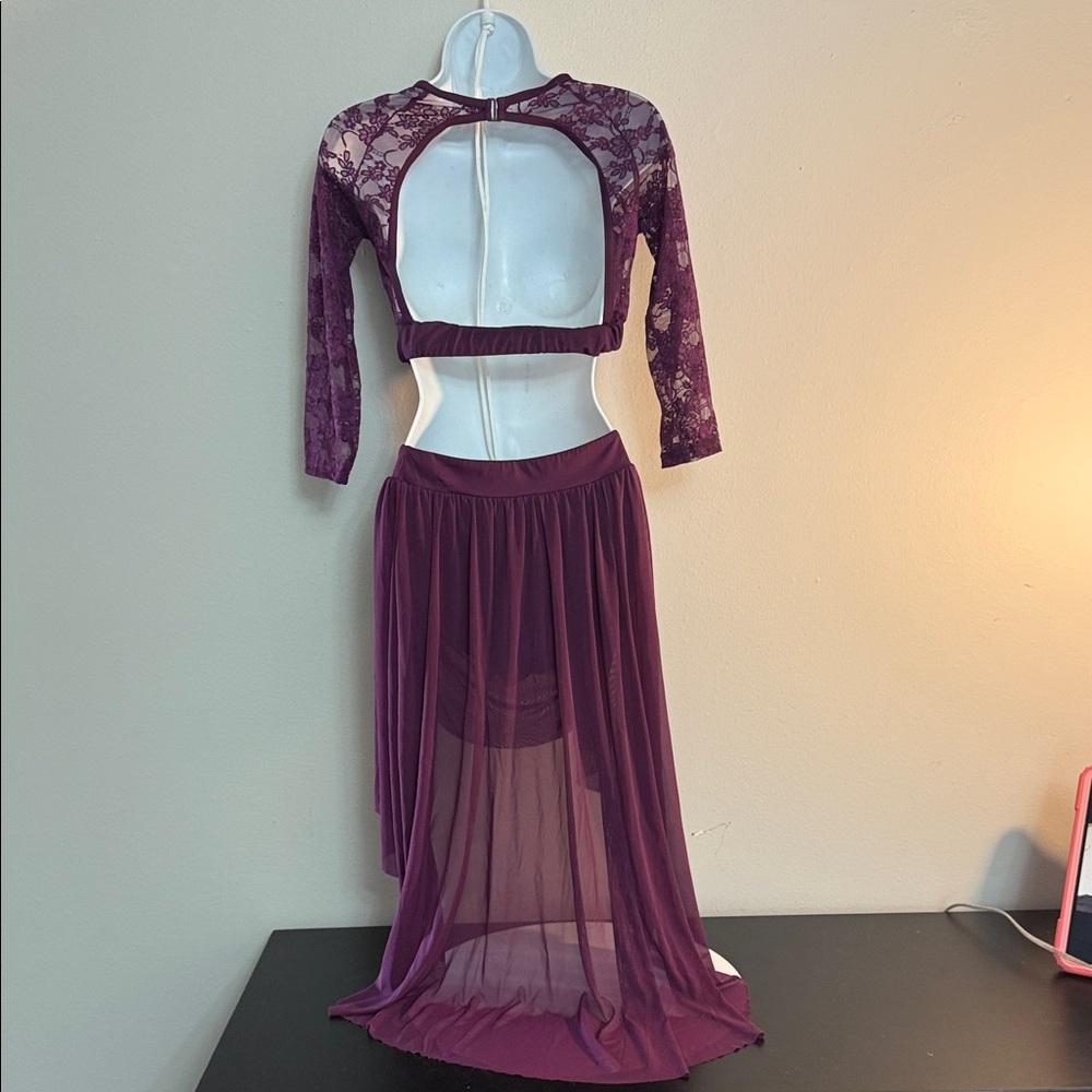 Dance outfit Elegant Purple Lace Women's Skirt Set EUC - Picture 2 of 6
